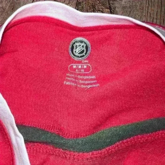 BNWT NHL Minnesota Wild long sleeve red and green shirt-medium - Picture 4 of 5